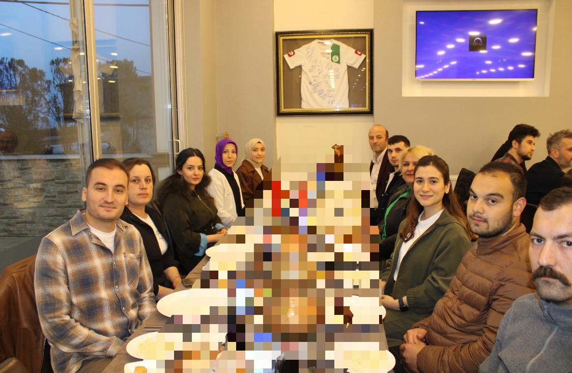 SYDV personellerimiz ile düzenlenen iftar programında bir araya geldik.