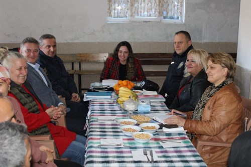 Gürpınar Köyümüzde “Halk Günü” toplantısında hemşehrilerimizle bir araya geldik.